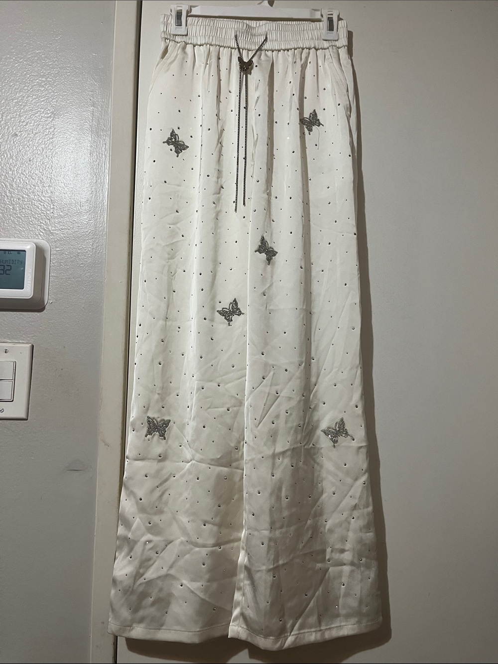 Amanda Coco | Cream Wide-Leg Butterfly Embellished Pants Made in Italy